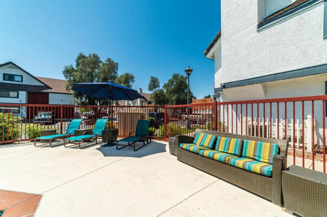 Metro Phx Studio Queen Sleeps 4 Heated Pool Феникс Экстерьер фото