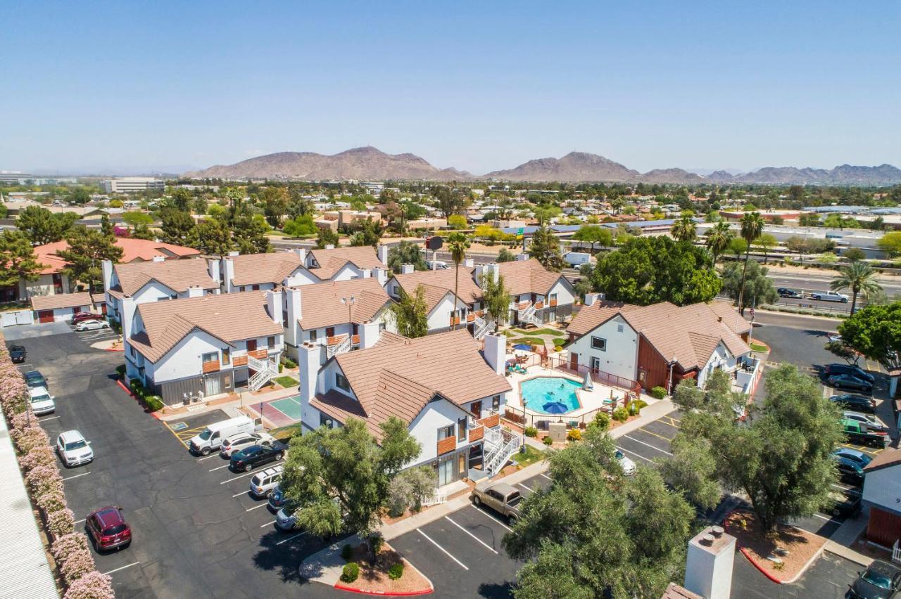 Metro Phx Studio Queen Sleeps 4 Heated Pool Феникс Экстерьер фото